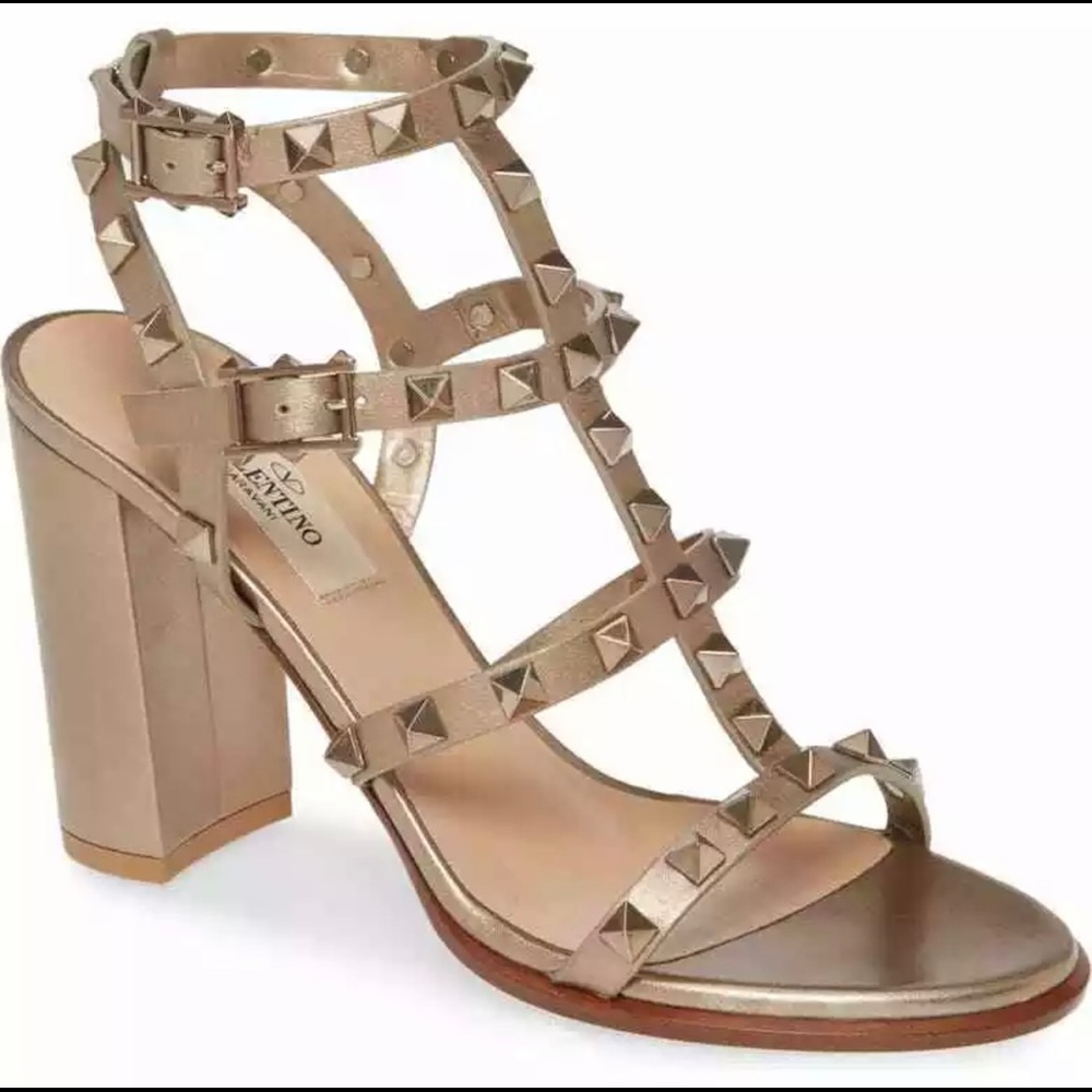 VALENTINO Rockstud Gold Block Heel Sandal 37 6.5